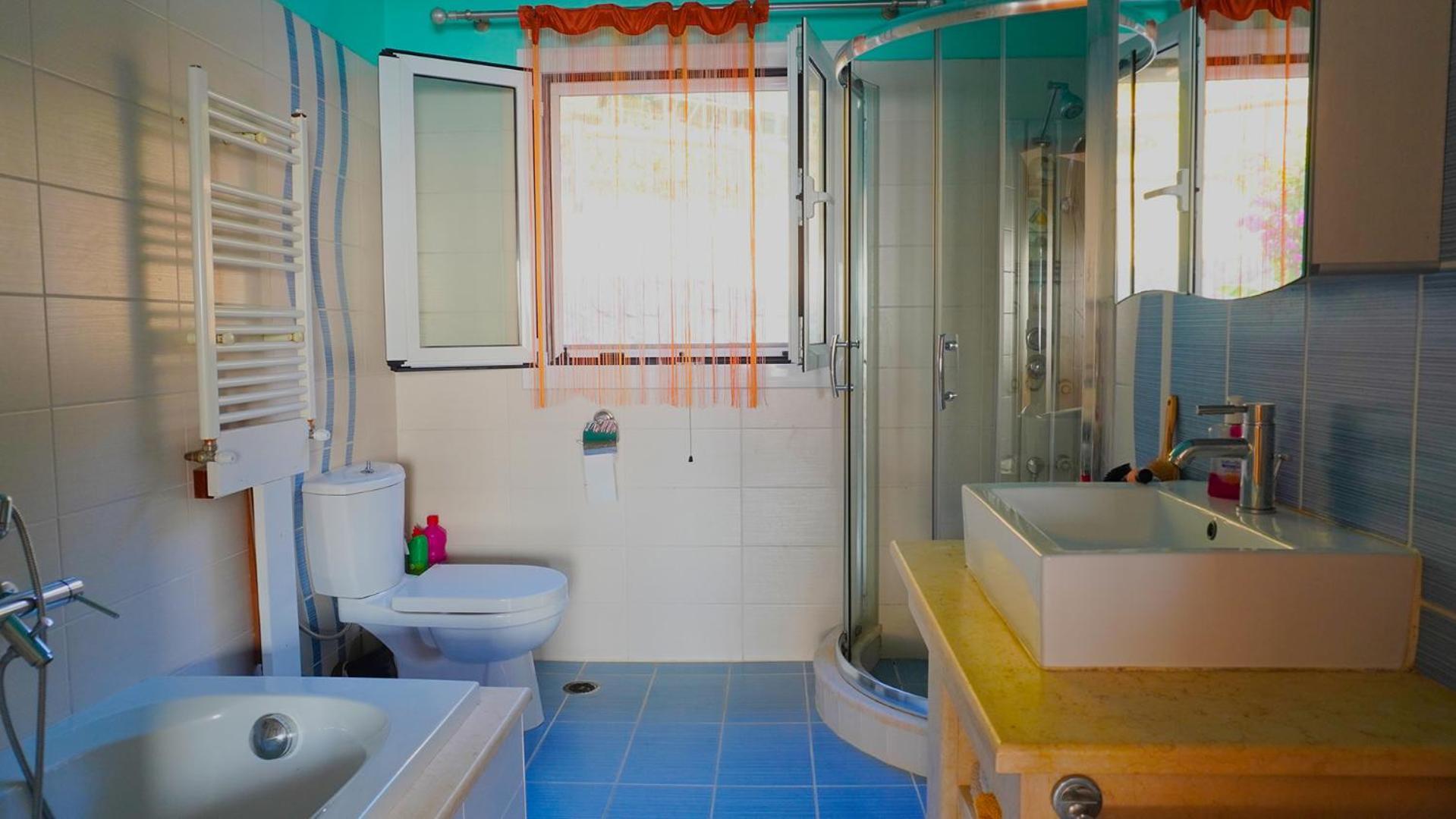 Bettina 2nd Floor Villa *